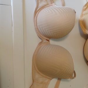 Freya NWT Tailored deco 30F bra